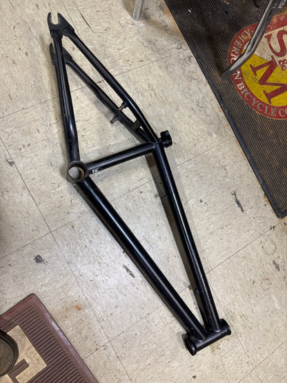 Sunday primer frame 20.75 black