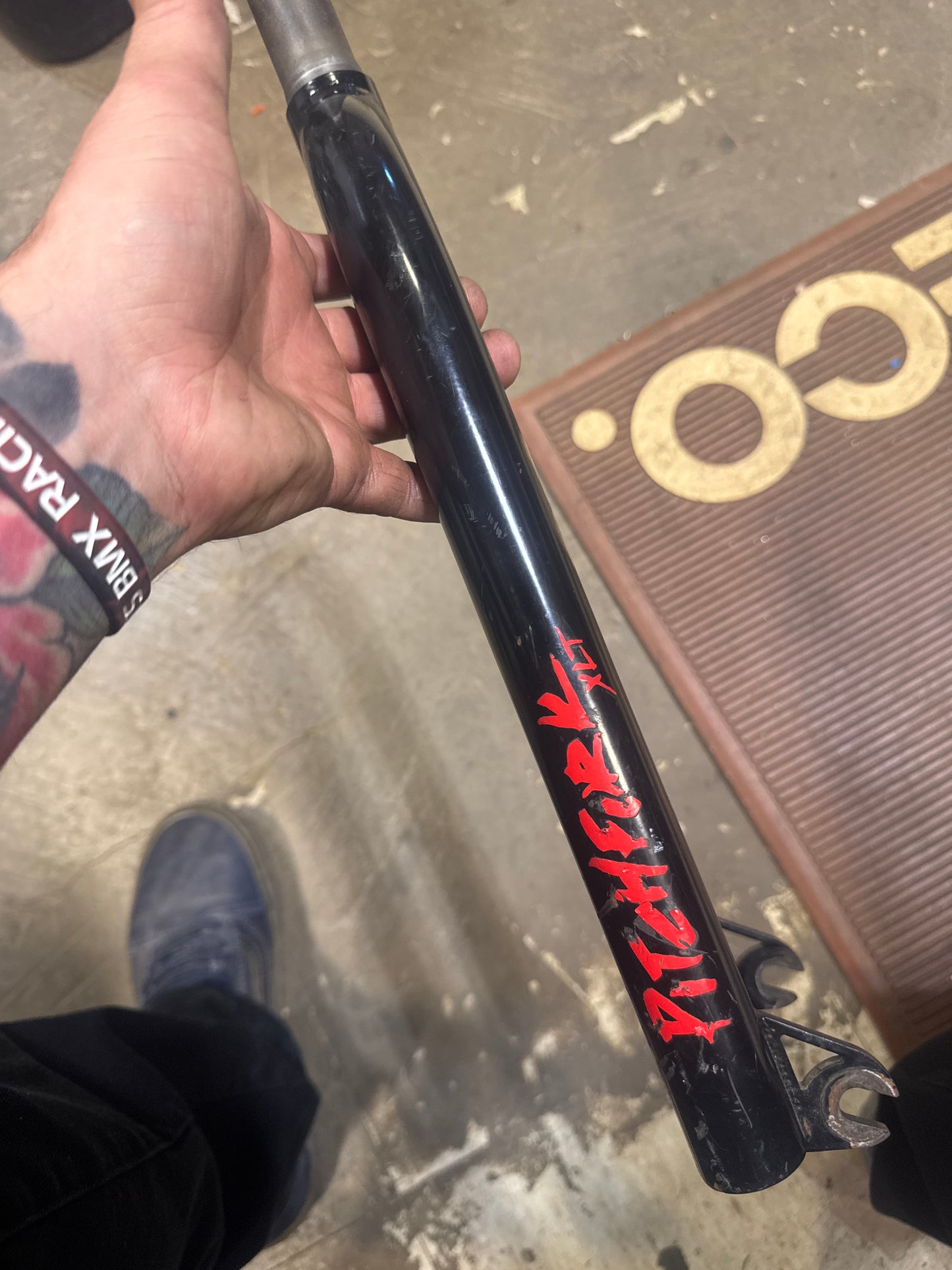 s&m 24” pitchfork xlt fork