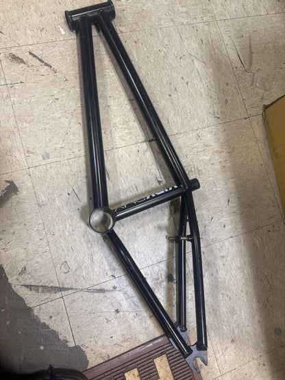 kink curb frame 20tt