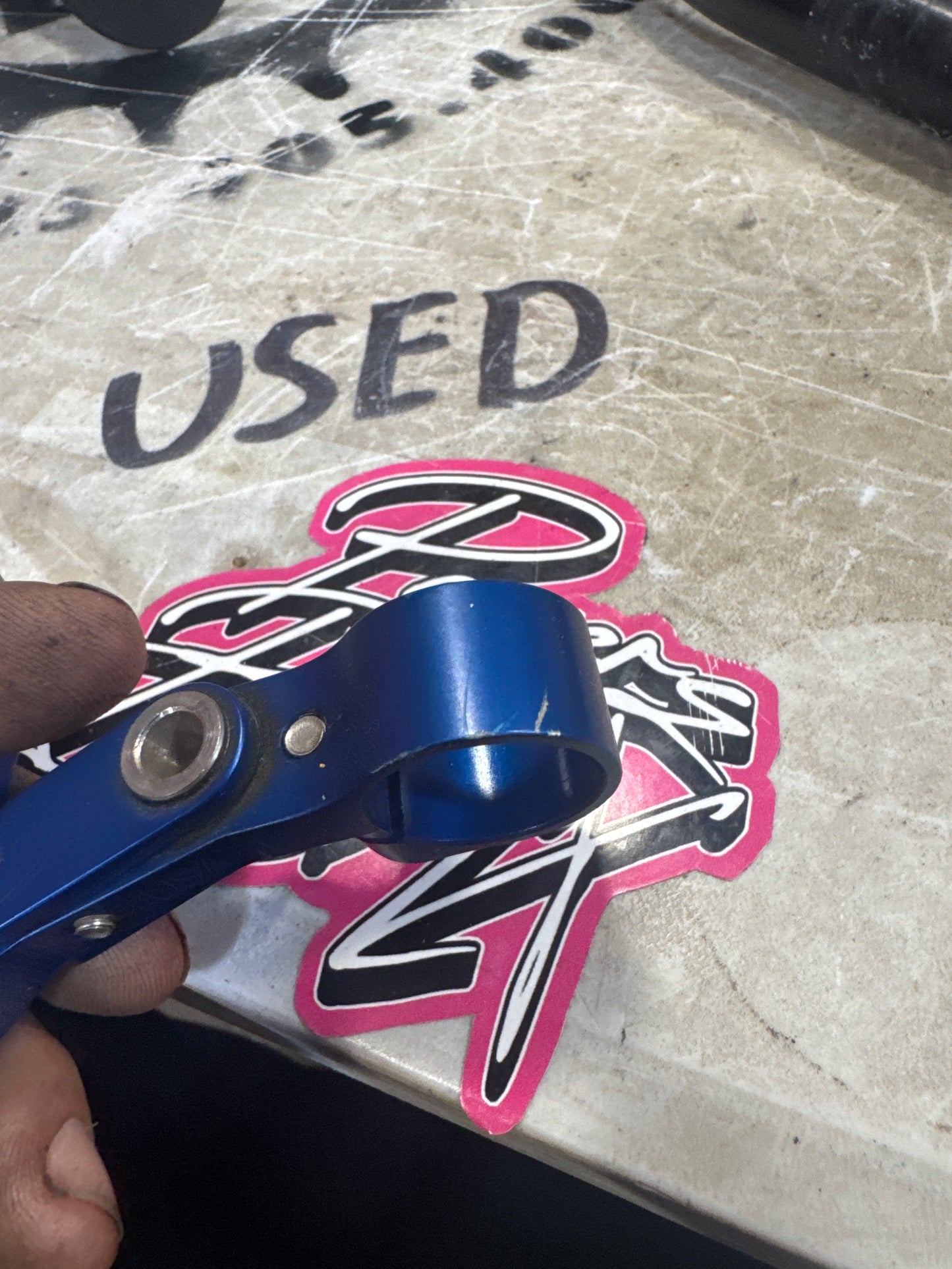 paul love lever blue