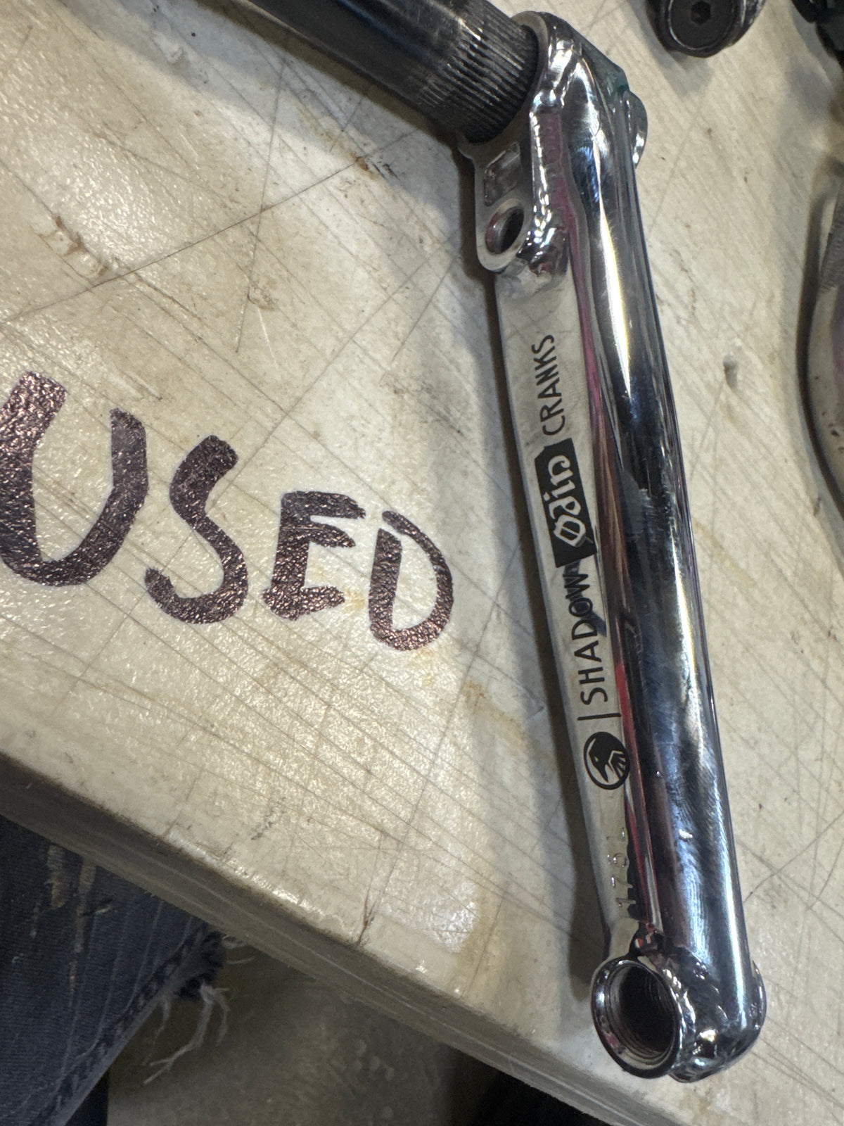 Shadow conspiracy Odin cranks 175mm chrome)