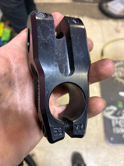 profile push stem 53m black