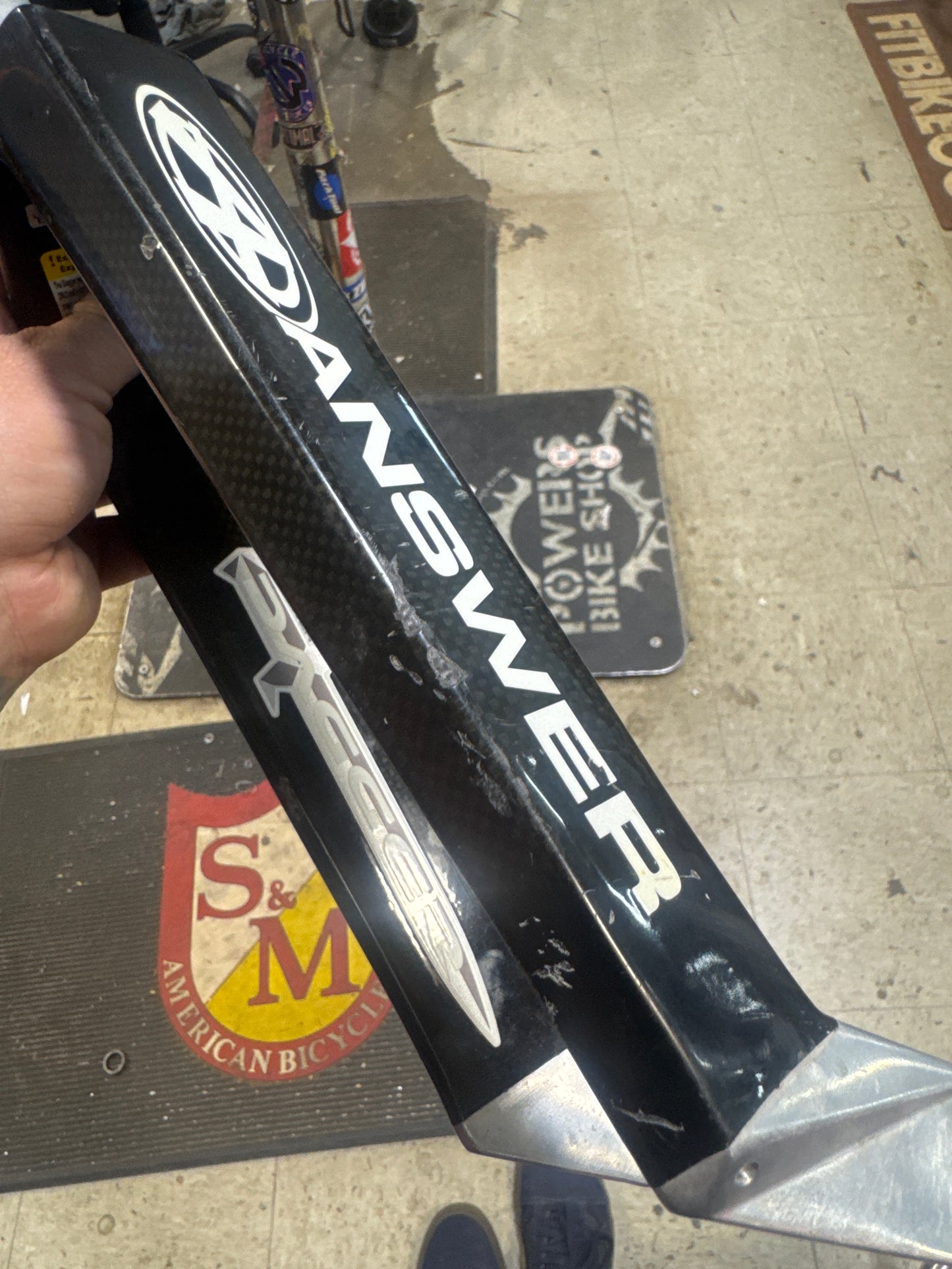 Answer dagger expert 20” 1” fork