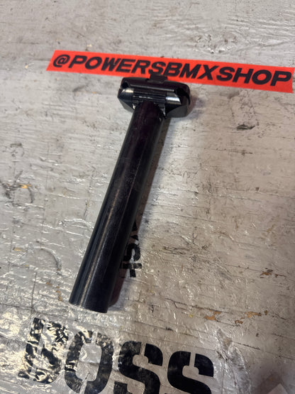 Relic Black Railed Seat Post