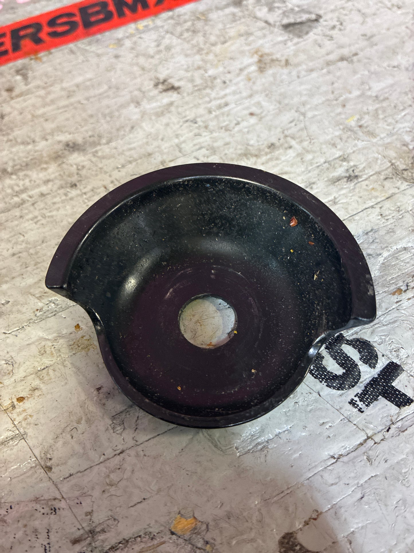s&m drive side hub guard