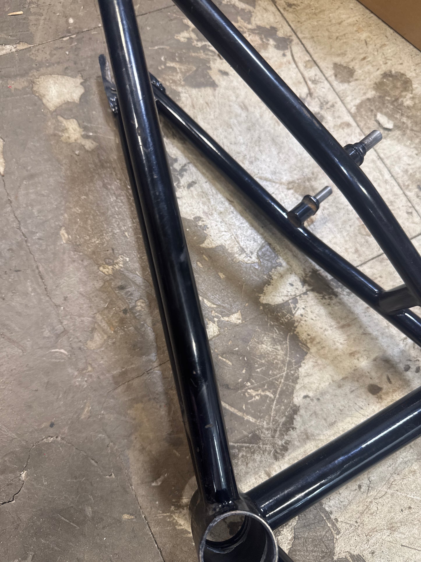 standard byke 100r 19”tt