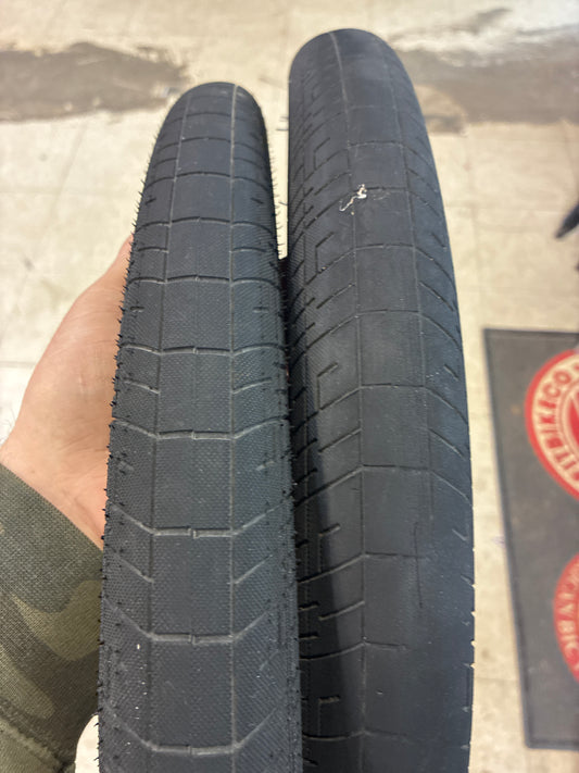 s&m speedball tires pair 22”