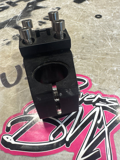 hutch jdb 11/8 deep H stem