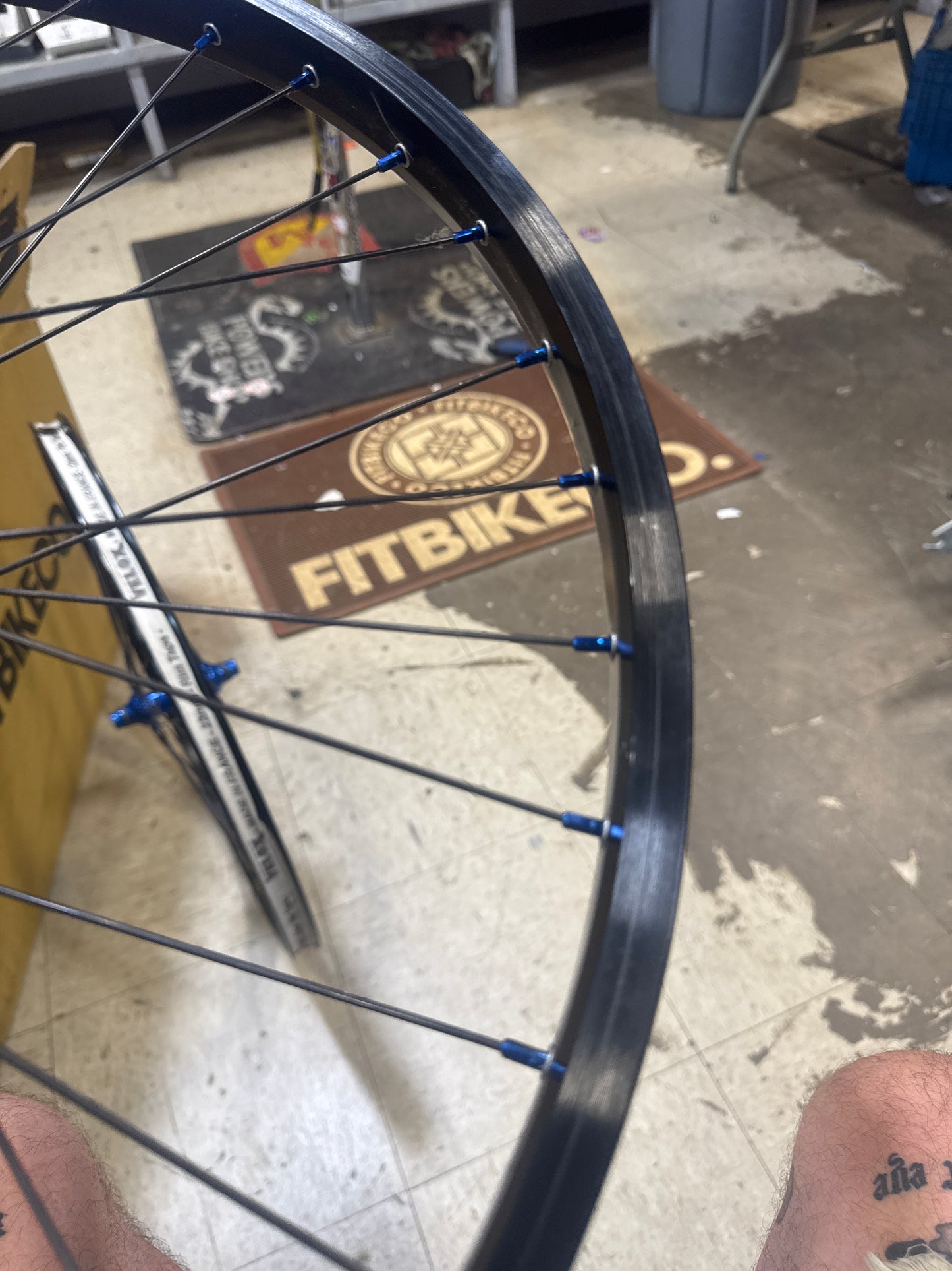 profile elite x sun rhyno lite wheelset 26x1.75