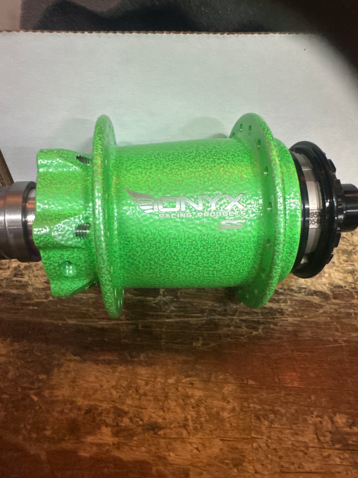Onyx Hubs Cotm texture viper green
