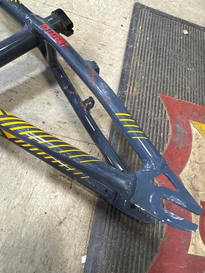 redline mx expert frame 19.5tt