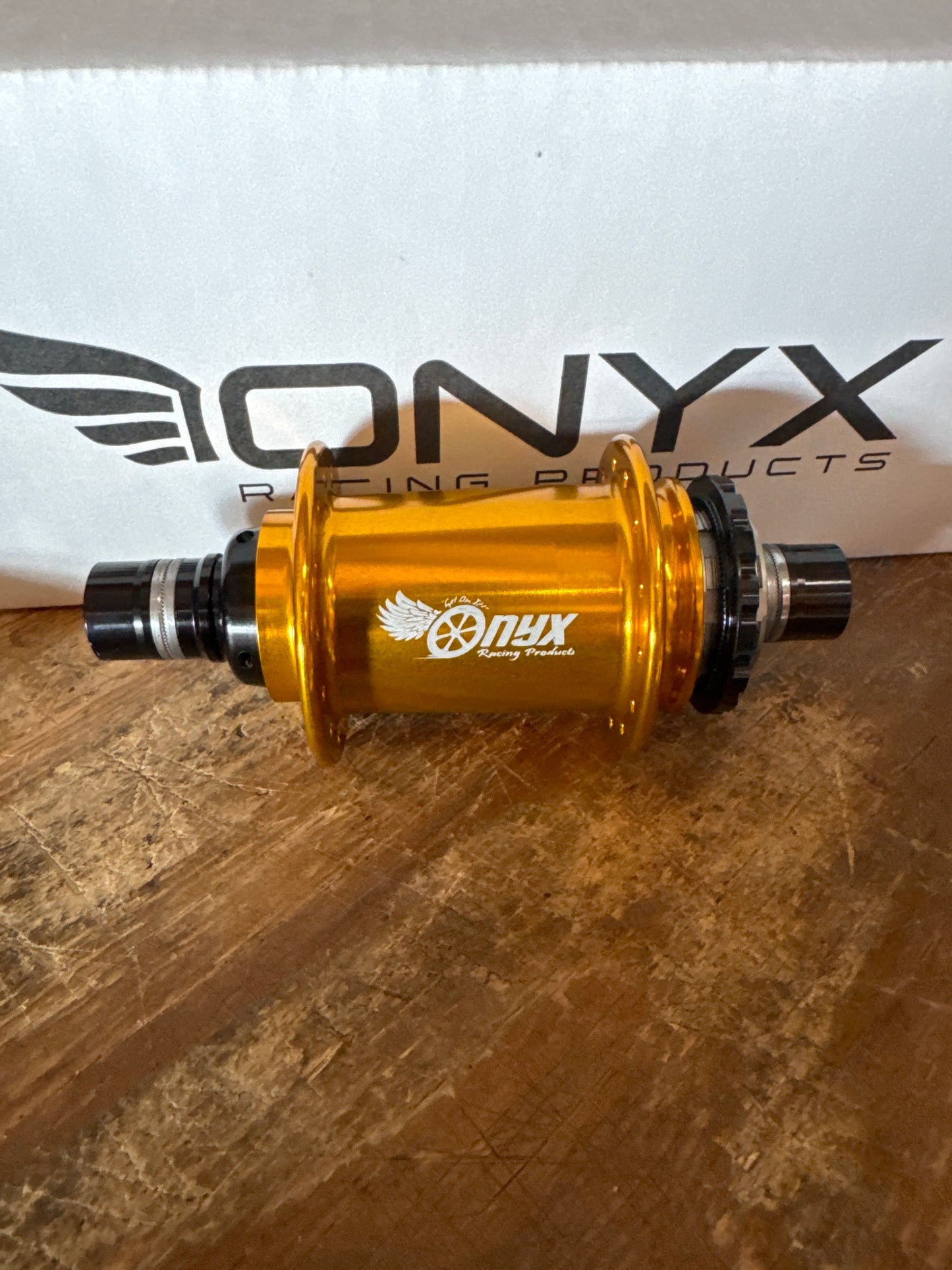 Onyx Hubs Gold