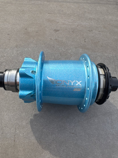 Onyx Hubs Cotm snow cone blue