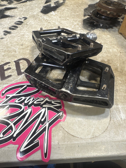 Snafu mini pedals 9/16