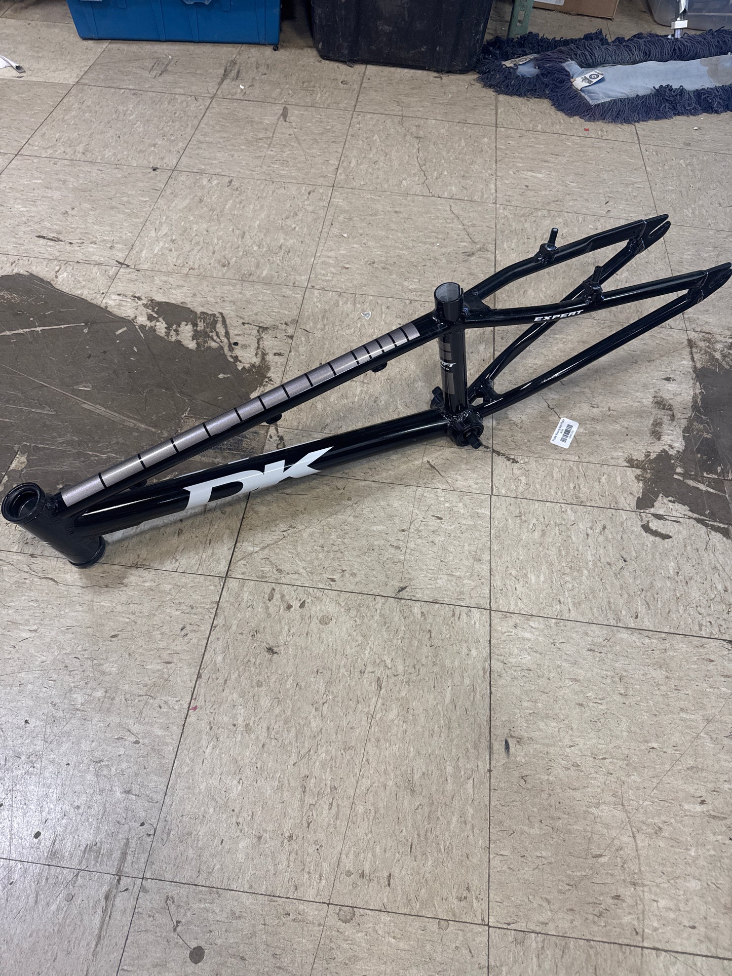 DK Swift expert frame
