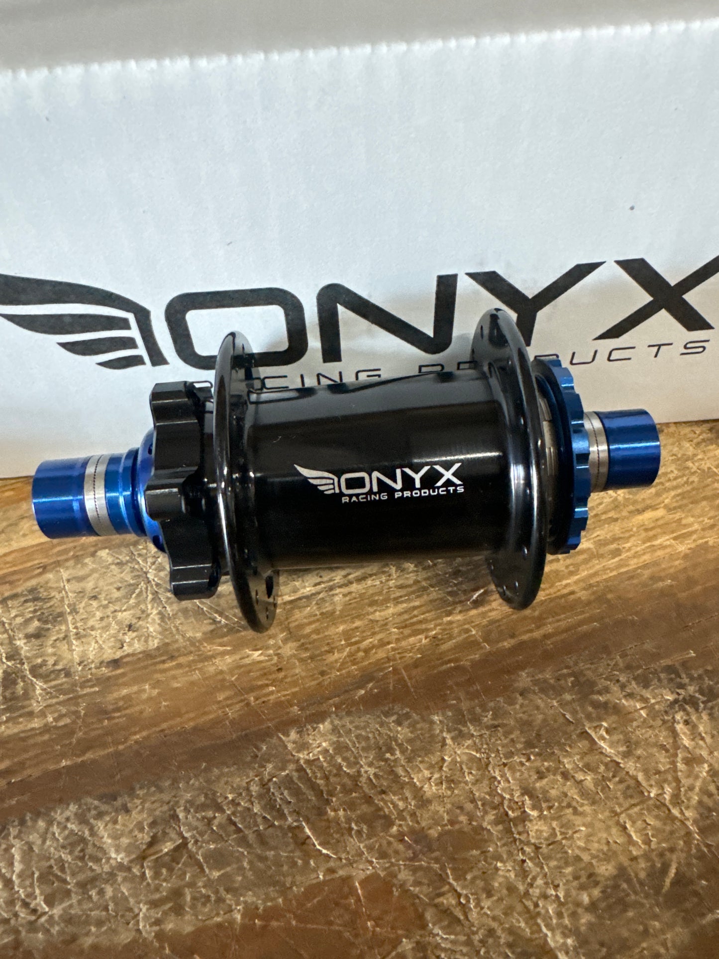 Onyx Hubs Gloss Black