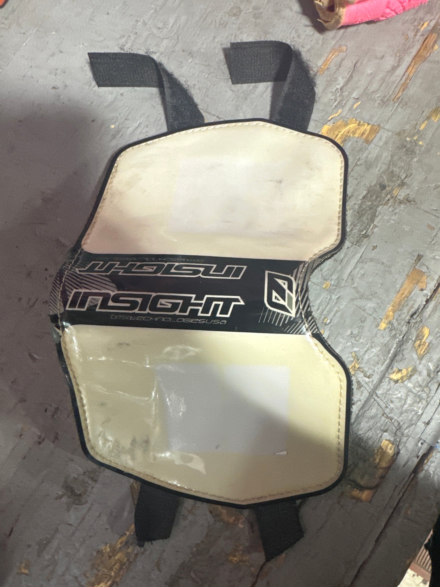 Insight side plate