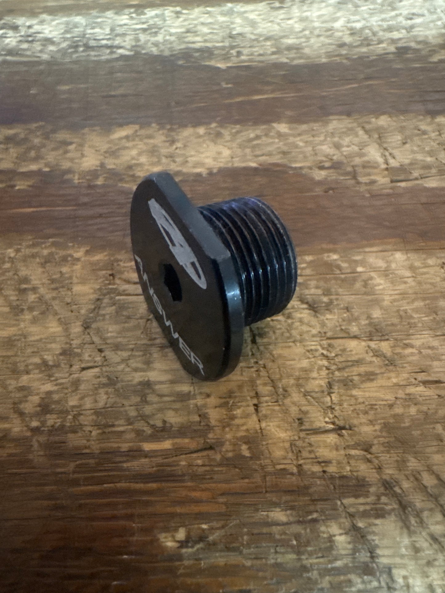 Answer Dagger Top Cap