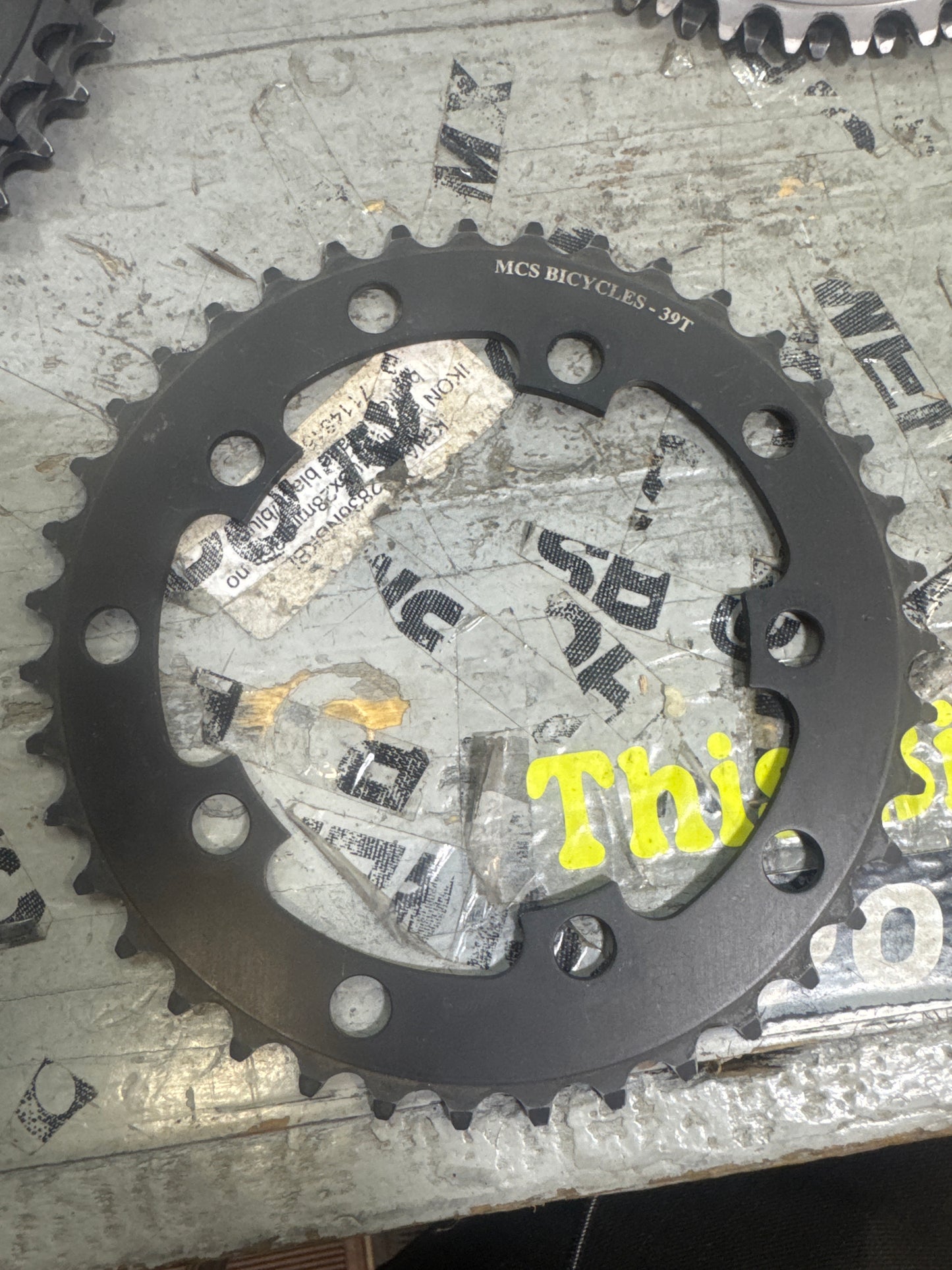 MCs 5bolt 39t black