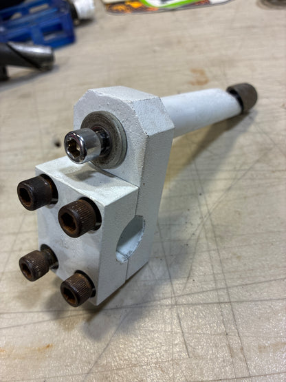 dk square corner quill stem white