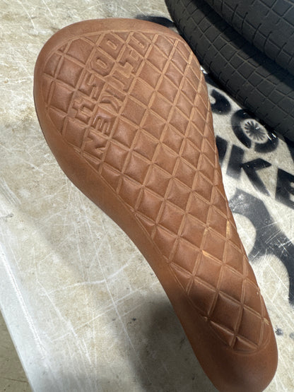 Odyssey aitken railed seat