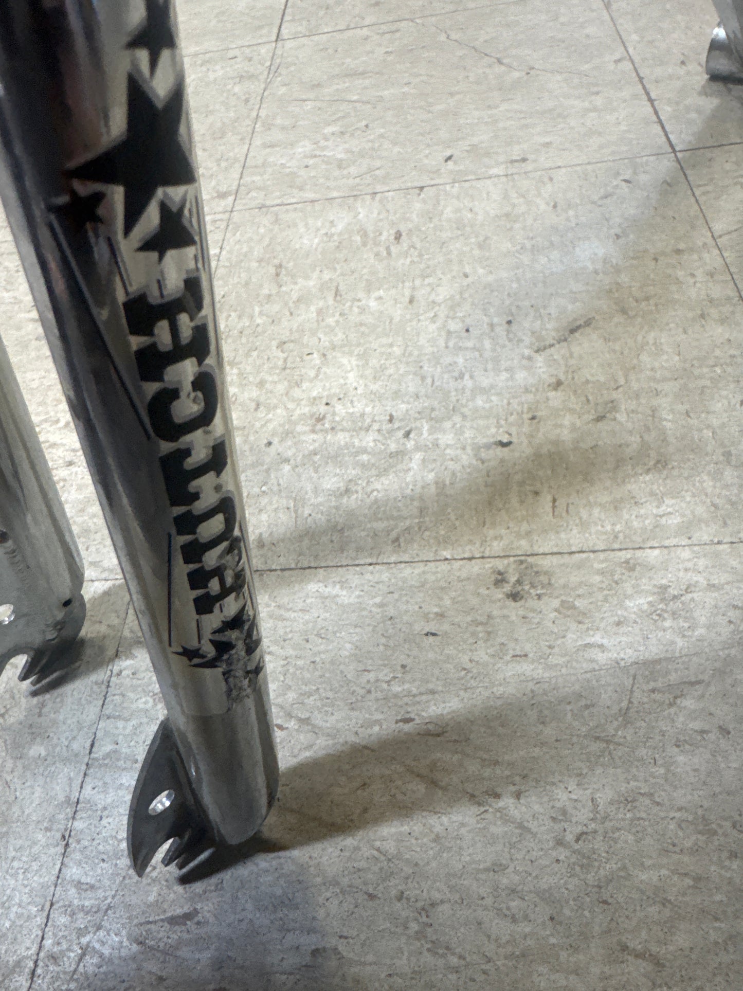 Hutch xl 26 frame & fork