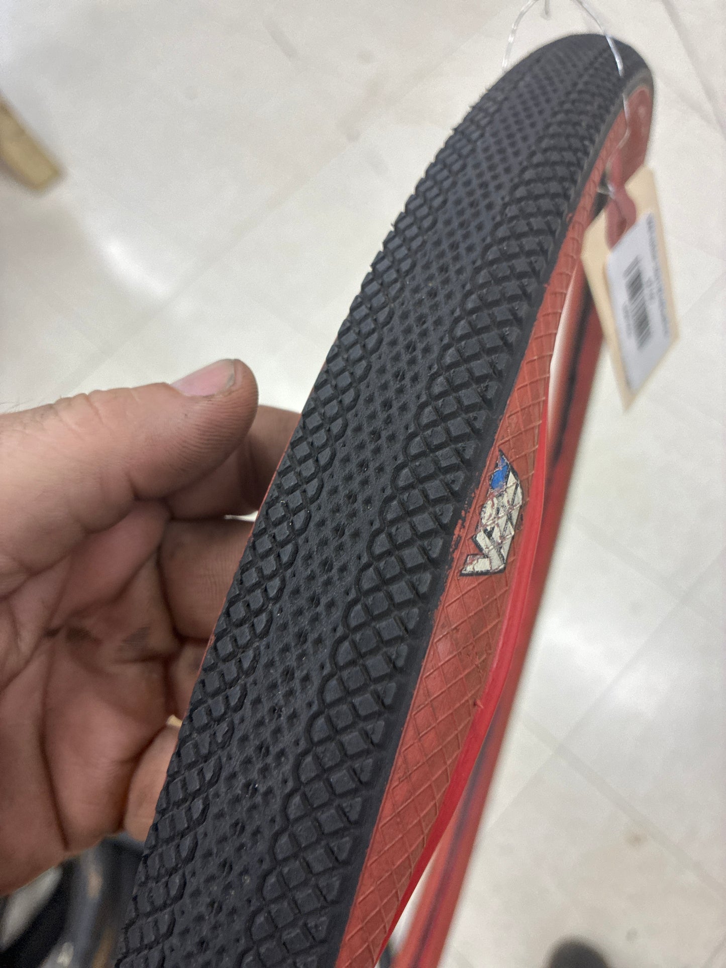 Vee rubber 20x11/8 red wall tire