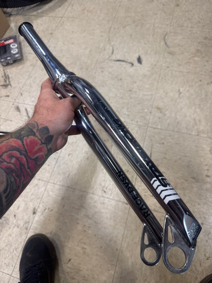 Stay strong tapered 20m 20” forks