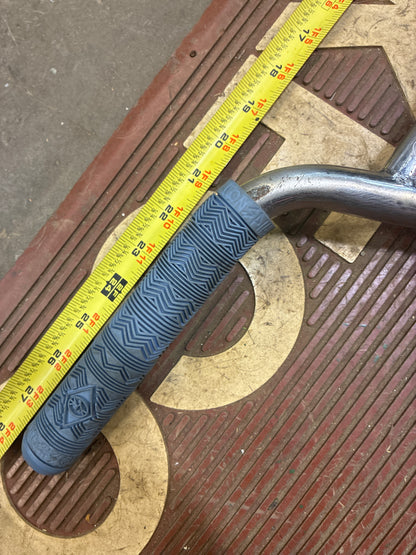 kink switch bars silver w/ shadow grips