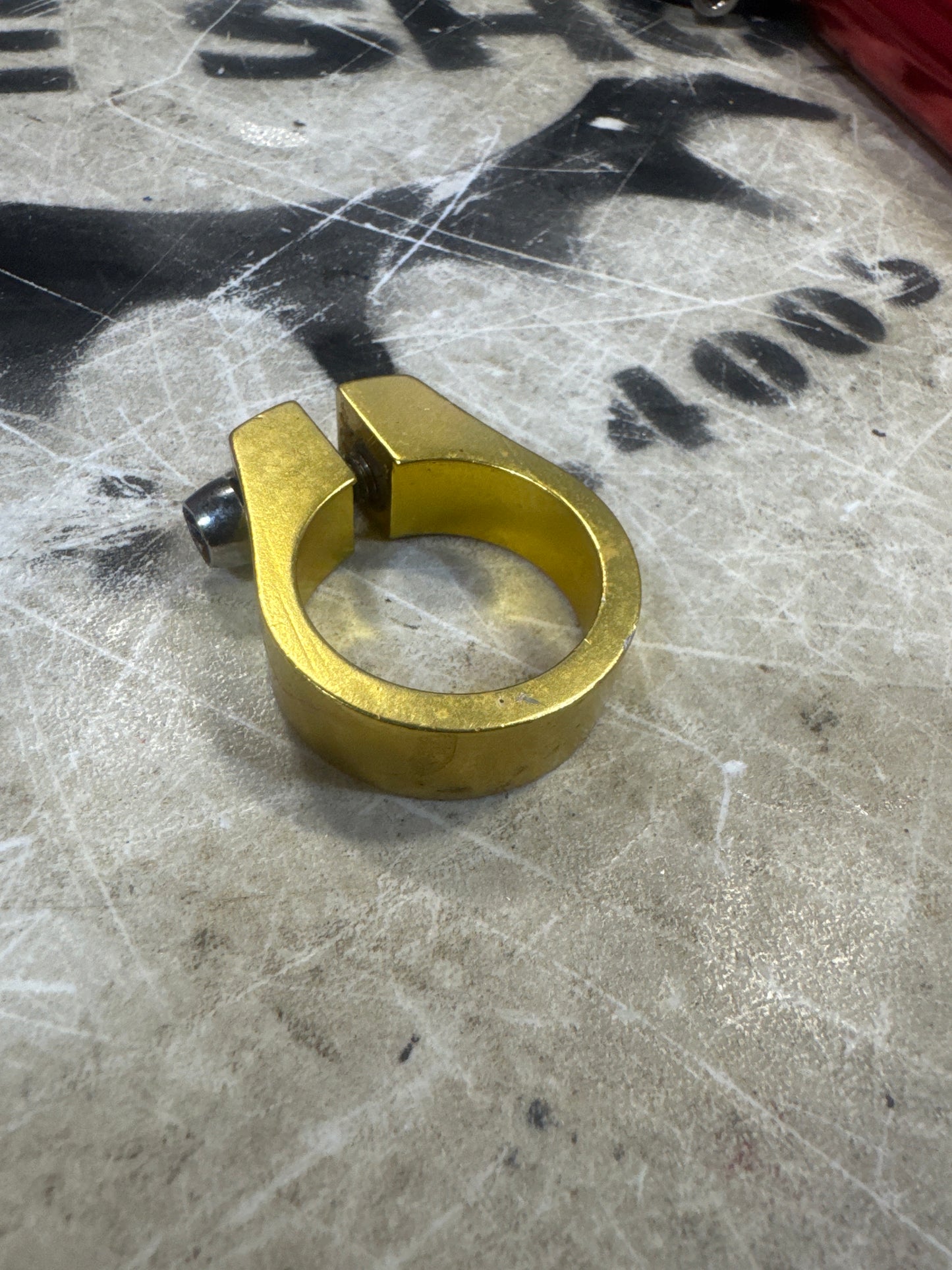 Se bikes Oem seat clamp gold 31.8