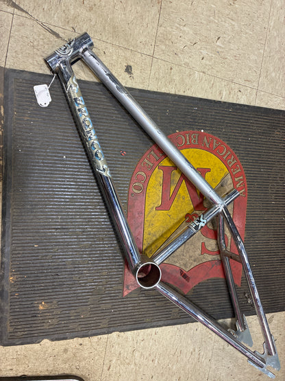 se bronco 90s frame