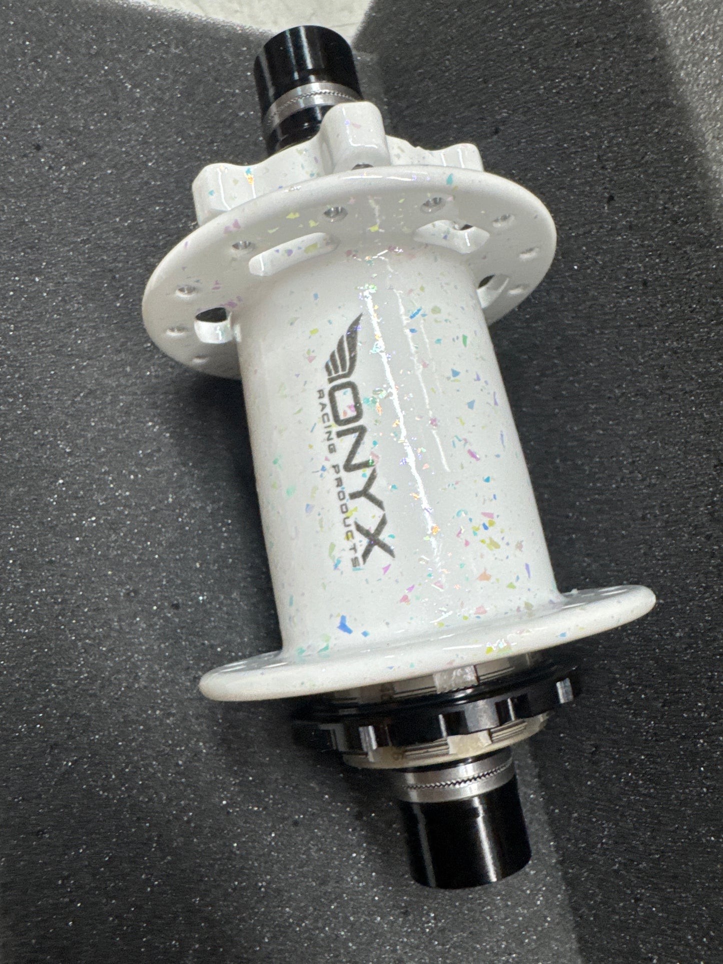 Onyx Hubs Cotm Birthday Cake