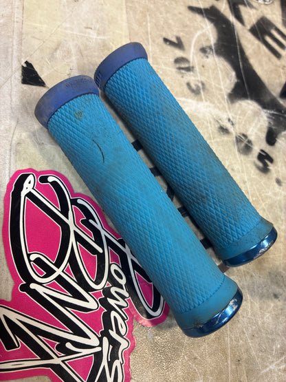 odi ruffian blue lock on grips