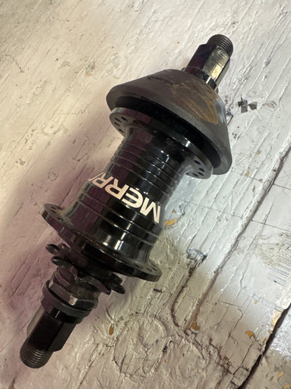 merrit battle freecoaster hub LHD