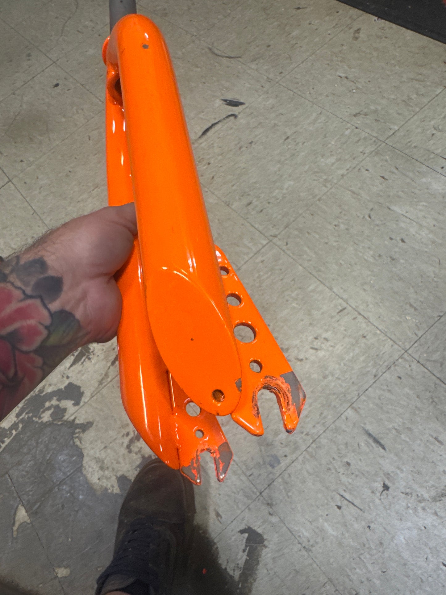 Spinner? Se landing gear look alike fork