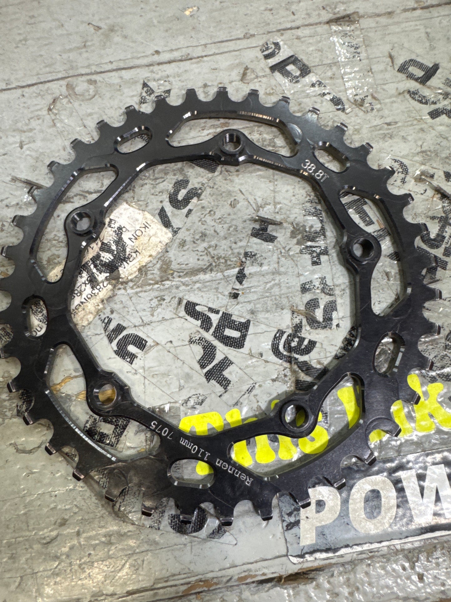 Rennen sprocket black 5bolt 38.8
