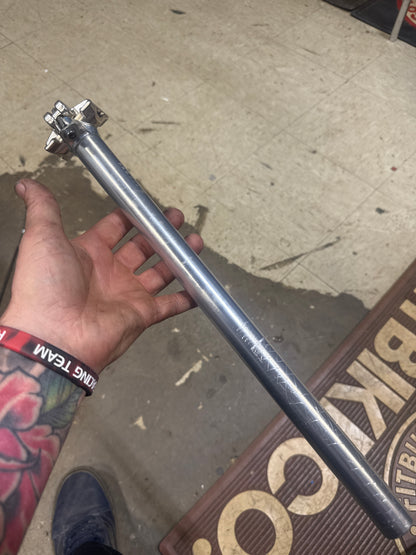orgin8 25.4x400mm seat post