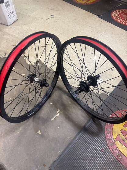 Fit bike 22 oem wheelset black