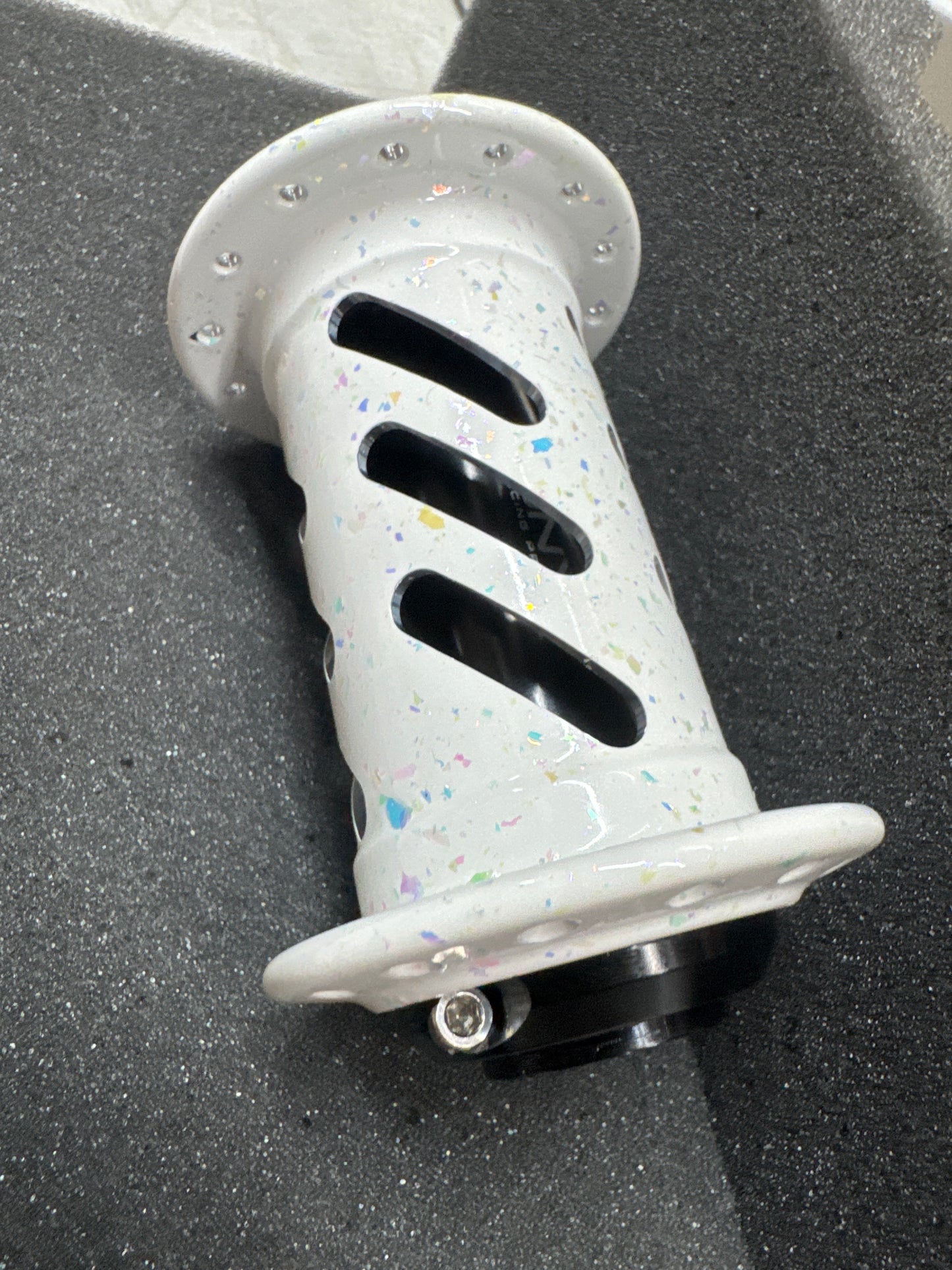 Onyx Hubs Cotm Birthday Cake