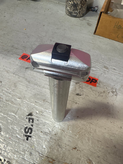 Relic Railed Seat Post