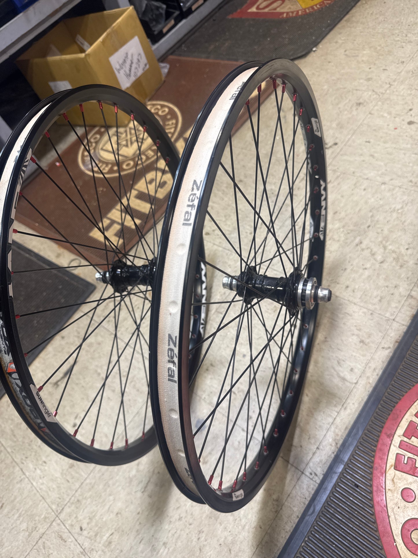 profile mini hubs x sun envy 24” cruiser wheels