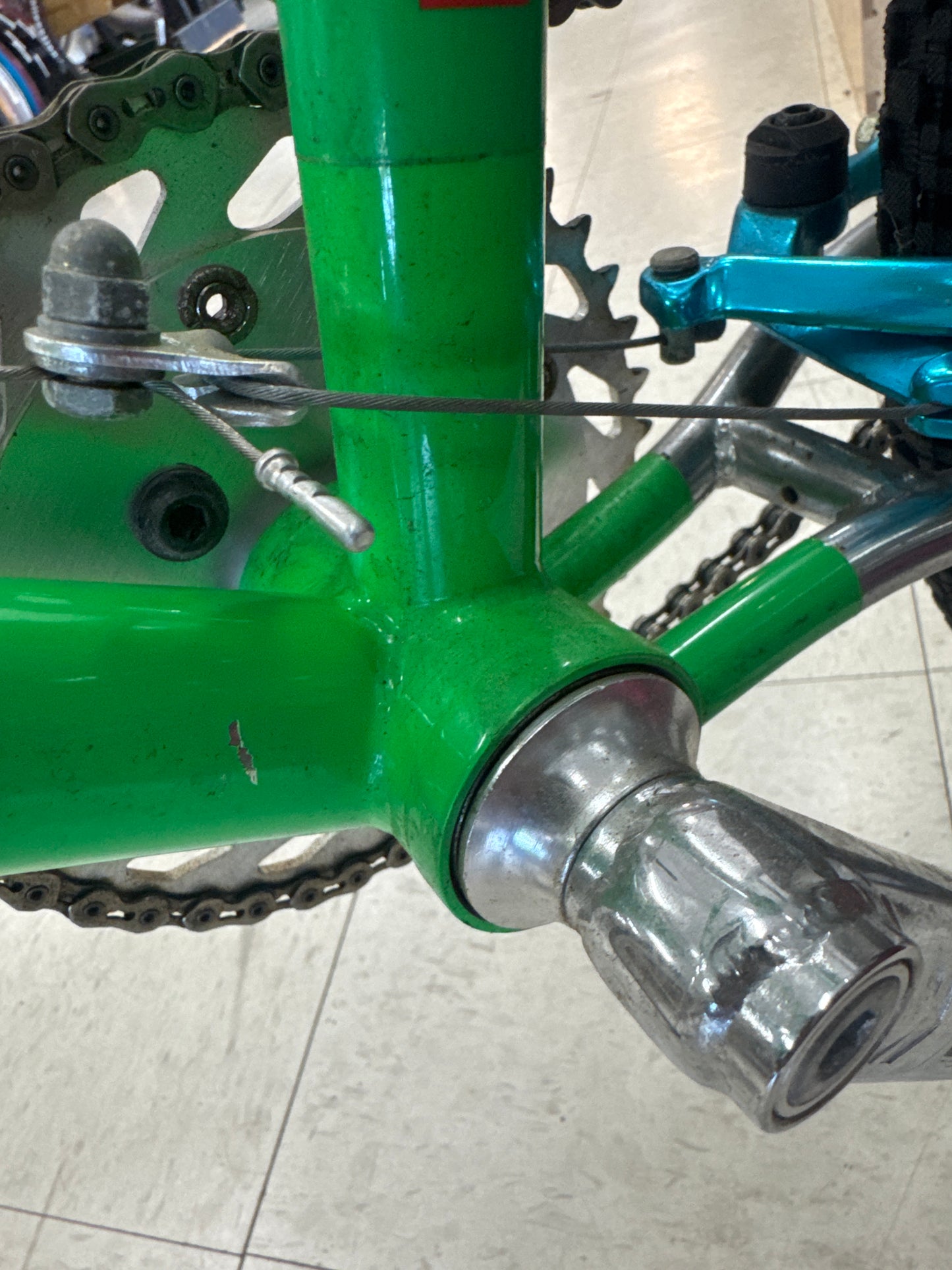 Haro master 24” lineage complete bmx green