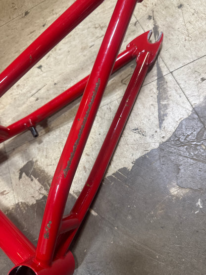 Standard byke sta500 21”tt red
