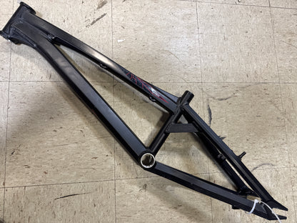 yess pro xxl 21.5tt class frame