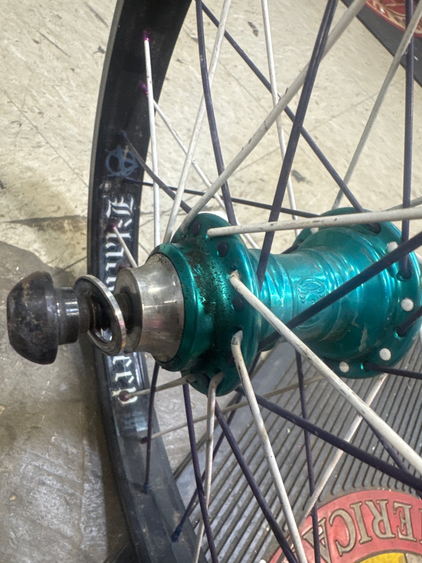 Profile mini hubs x 18” black sheep rims