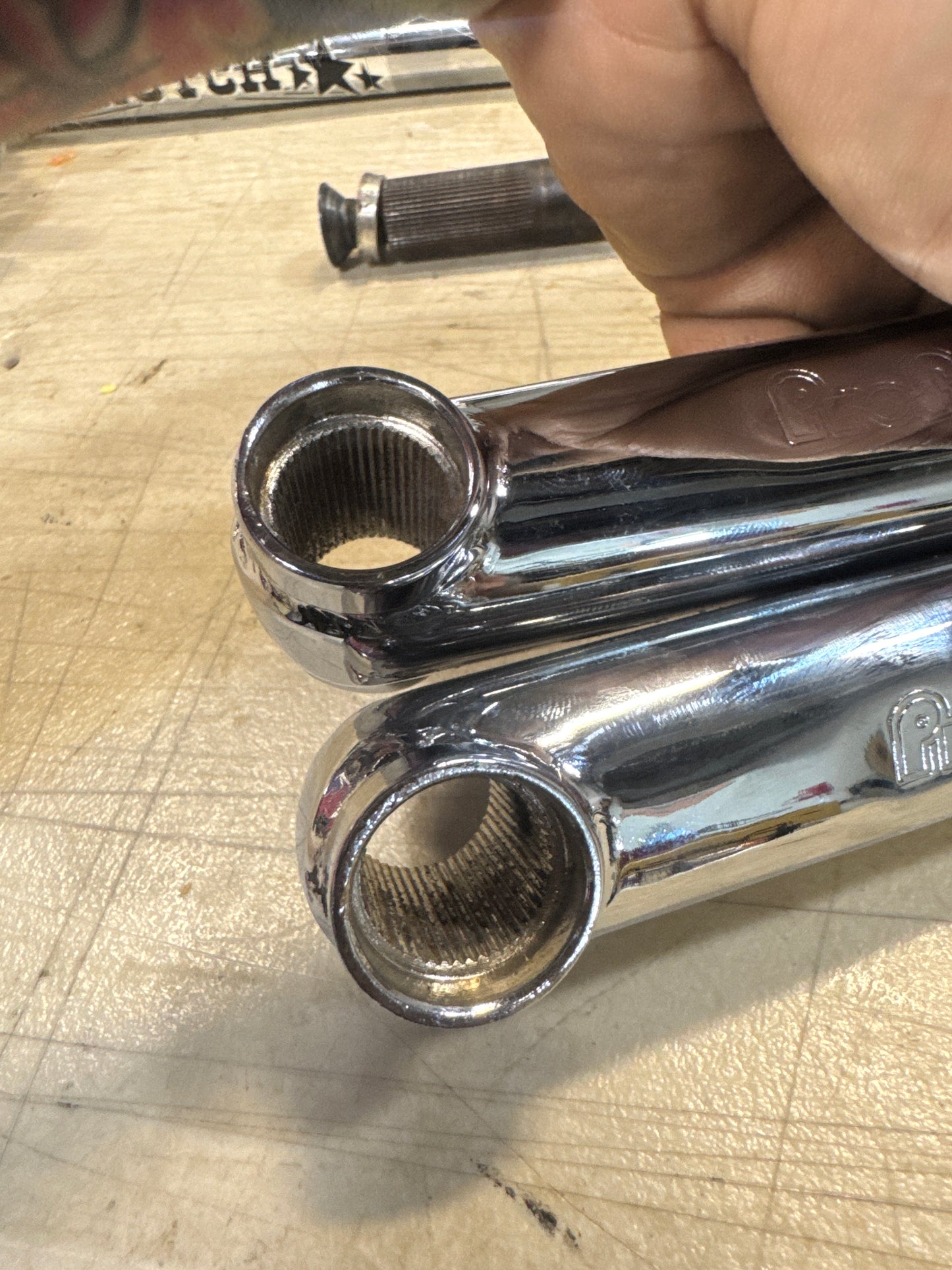 Profile chrome stamped cranks nos 175m rhd