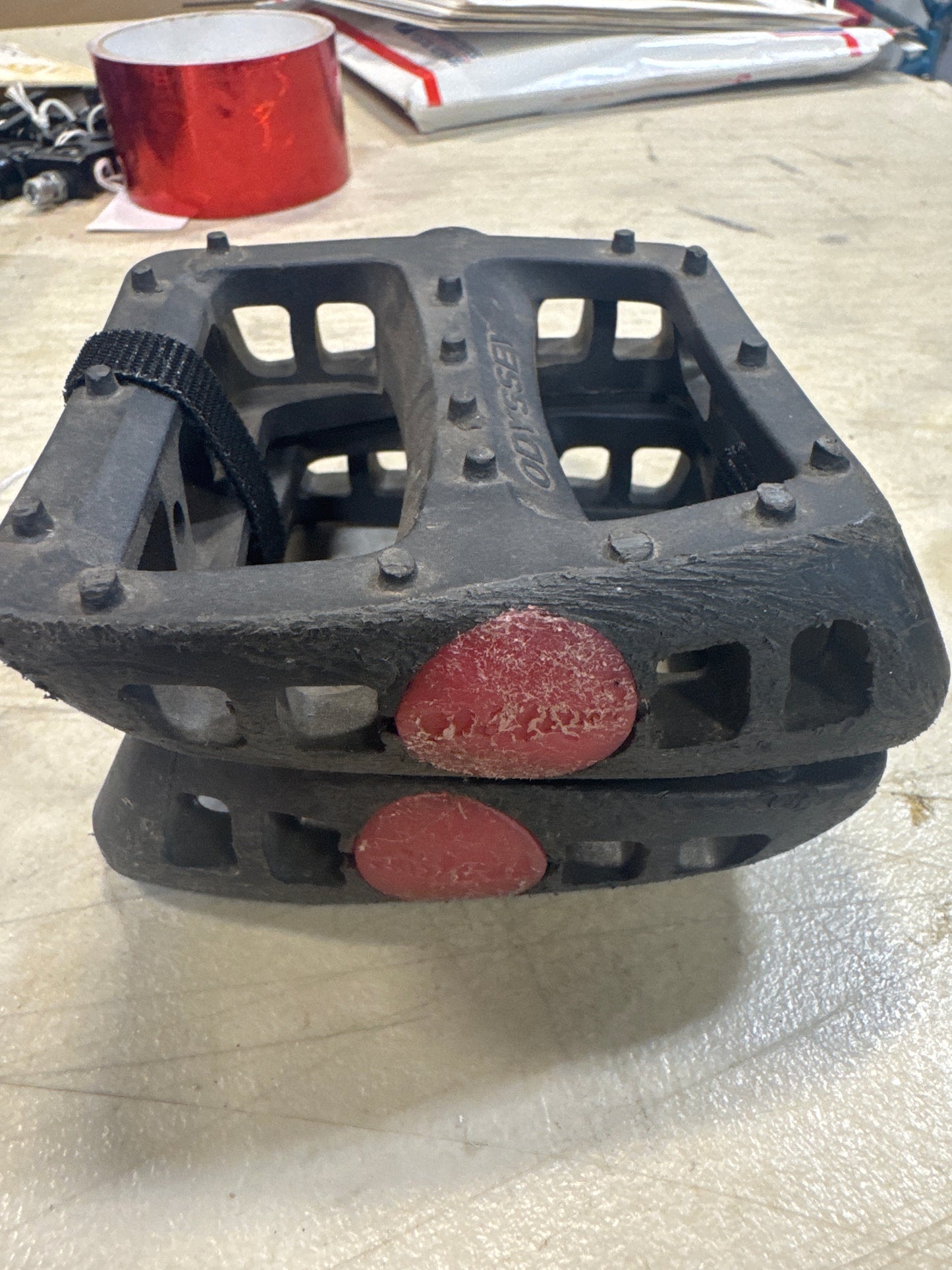 odyssey twisted pc 9/16 red cap