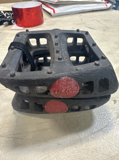 odyssey twisted pc 9/16 red cap