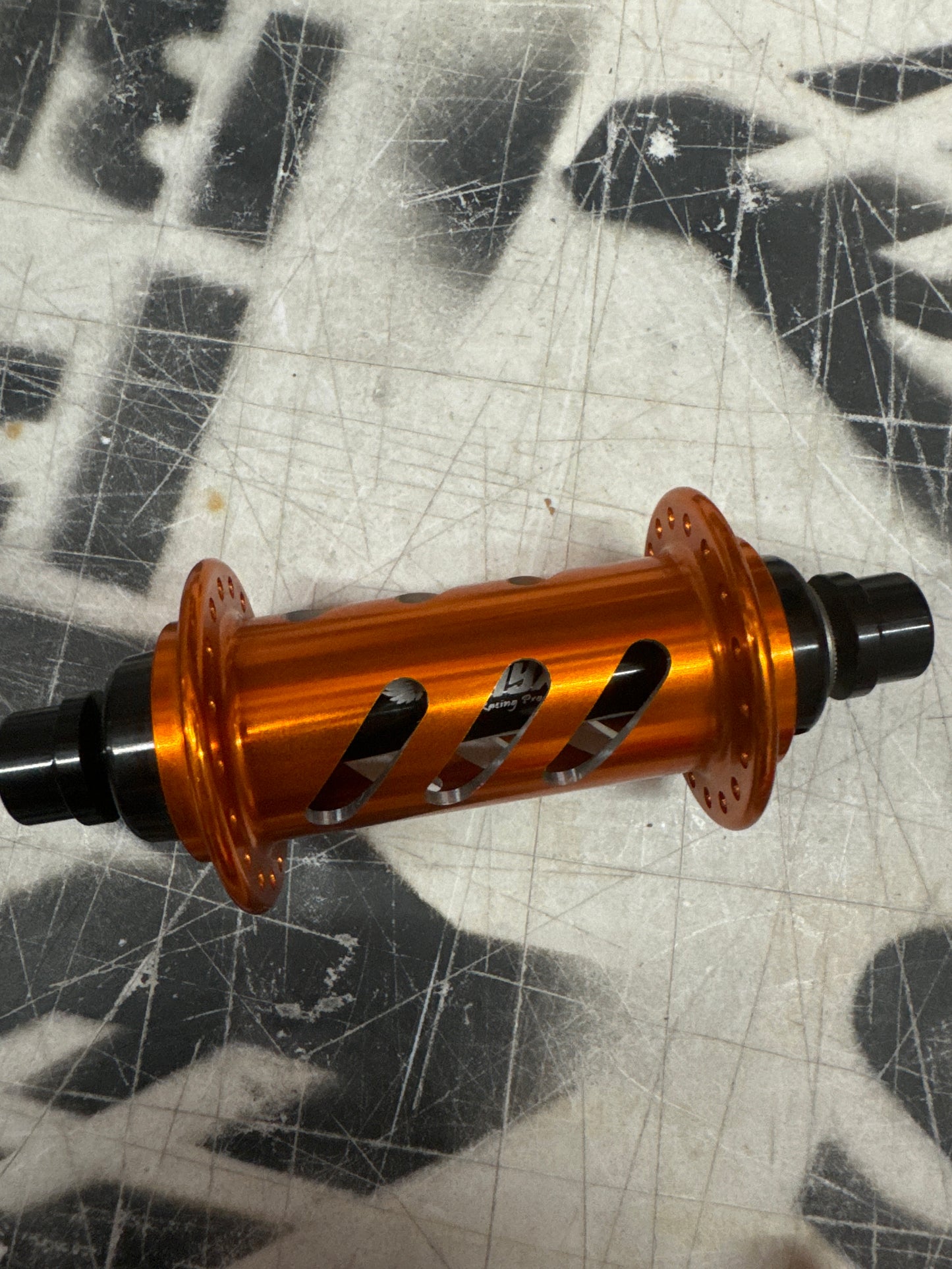 Onyx Hubs Gloss Orange