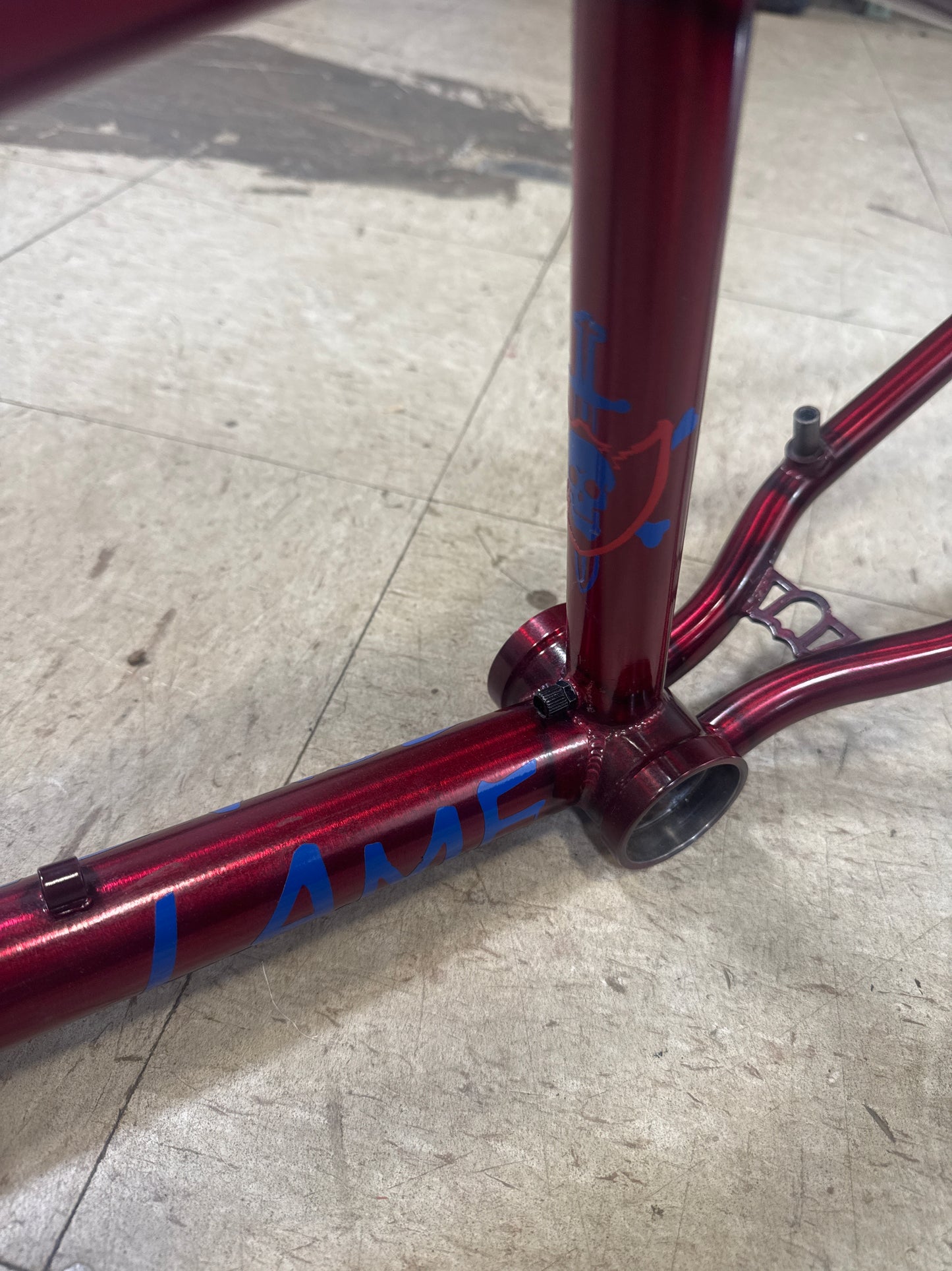 S&M LAMF 21” Frame
